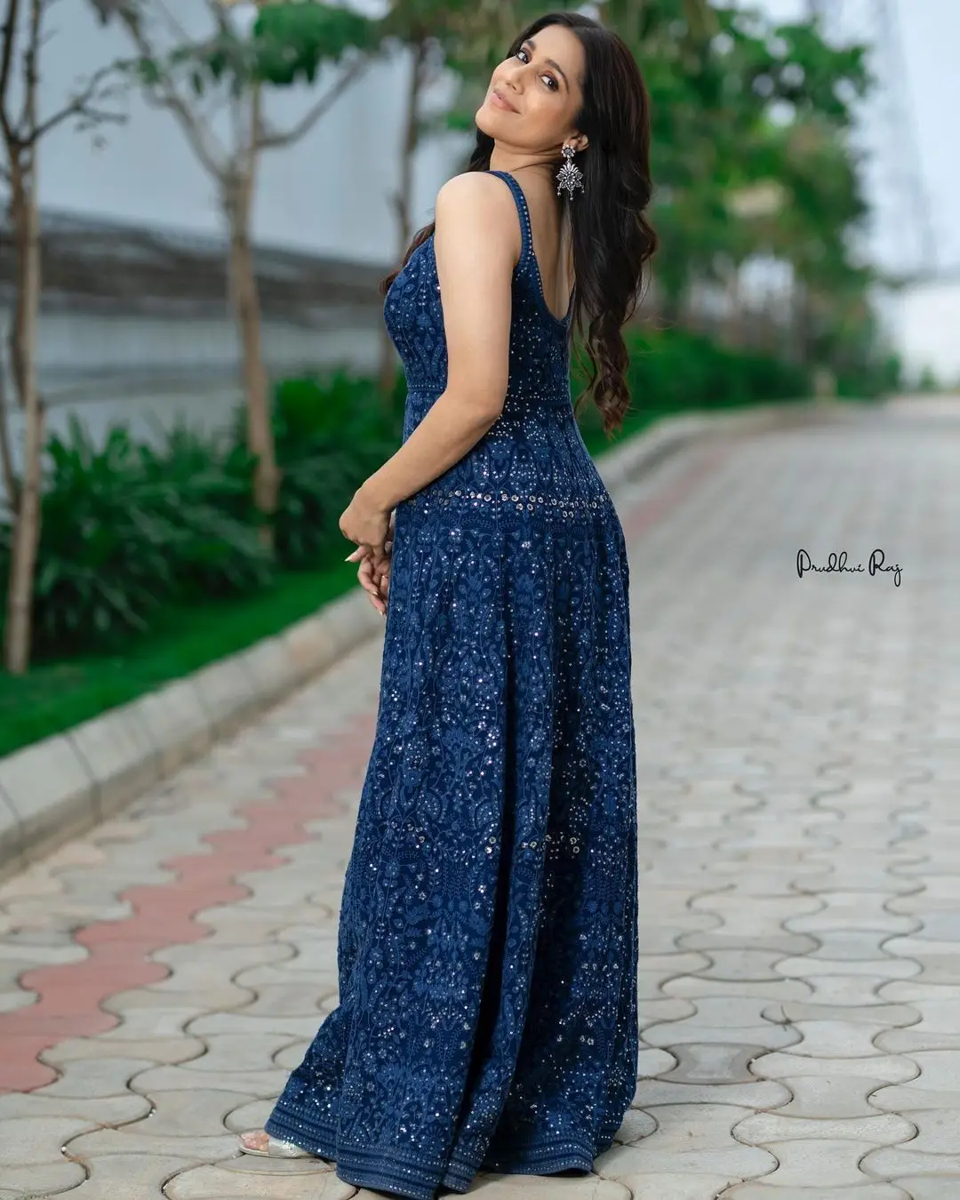 Rashmi Gautam In Sleeveless Blue Gown